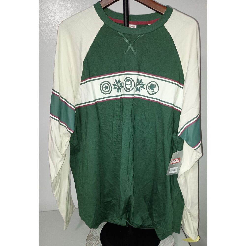 MARVEL:  Christmas Long-Sleeve Polo, Men Size XL (NWT)